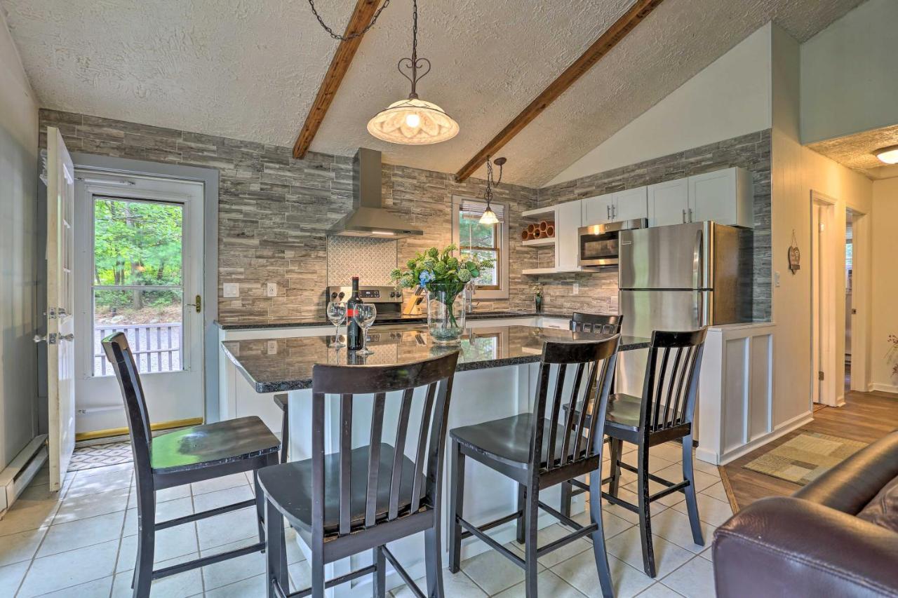Serene Long Pond Home With Game Room And Beach Access! Exterior photo
