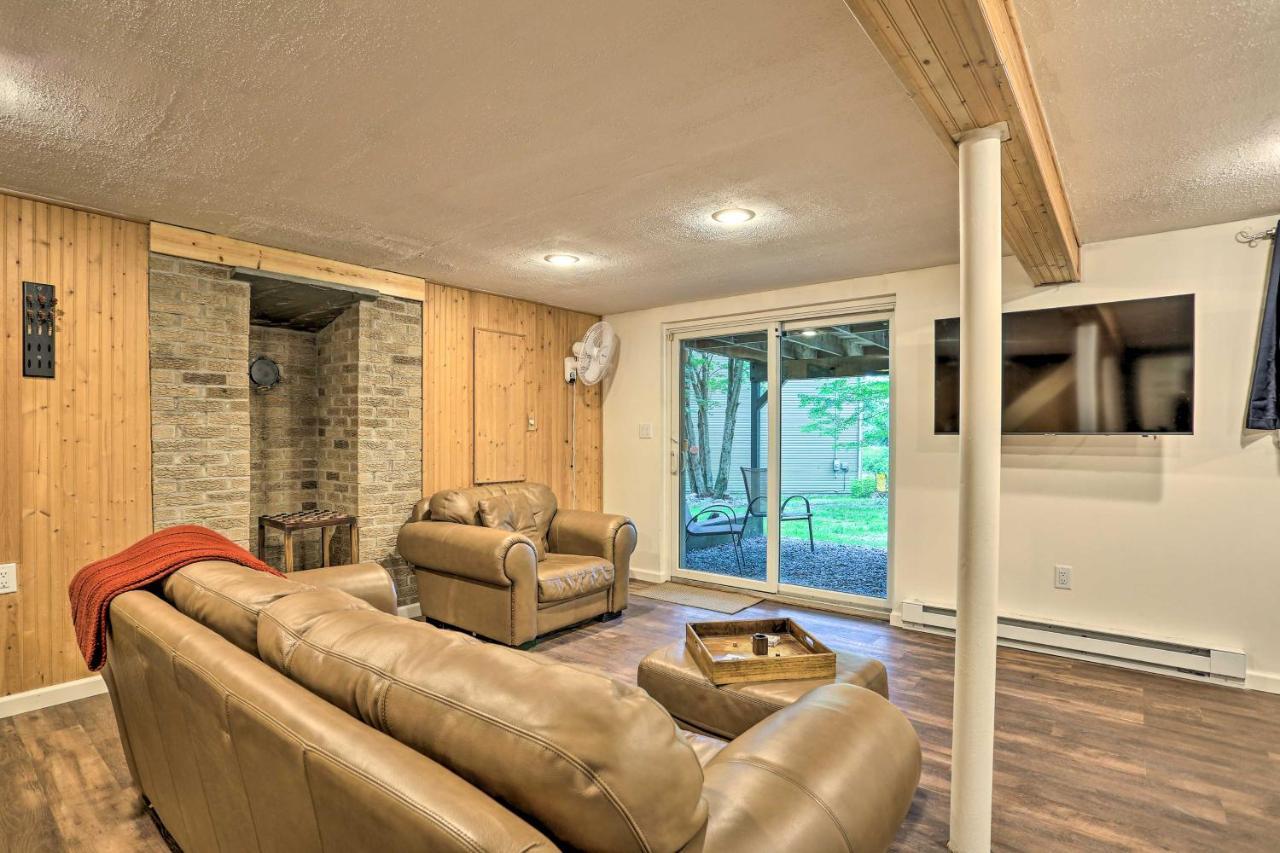 Serene Long Pond Home With Game Room And Beach Access! Exterior photo